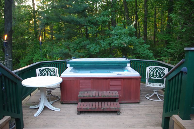 Local Hot Tub Deck Installation in Salem, NH